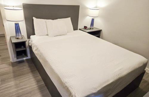 Merritt Hotel | Motel 6 Merritt, BC