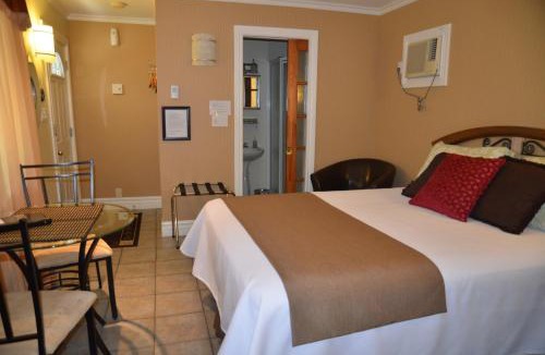 Repentigny Hotel | Motel Derfal