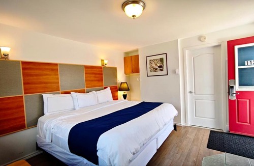 Saint-Sauveur Hotel | Motel des Pentes et Suites