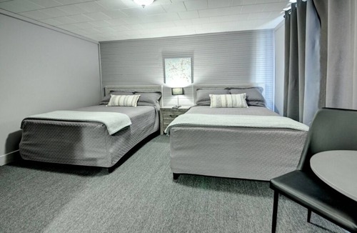Saint-Antonin Hotel | Motel Express
