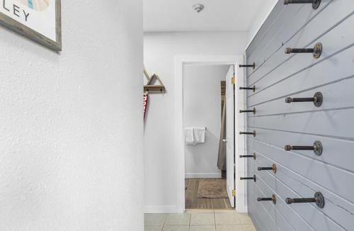 East Kootenay Apartment | Mountain Edge our Holiday Home