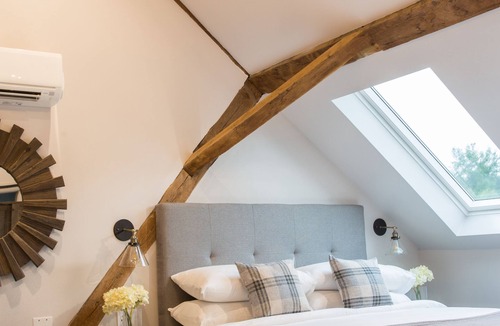 Killington Hotel | Mountain Meadows Lodge