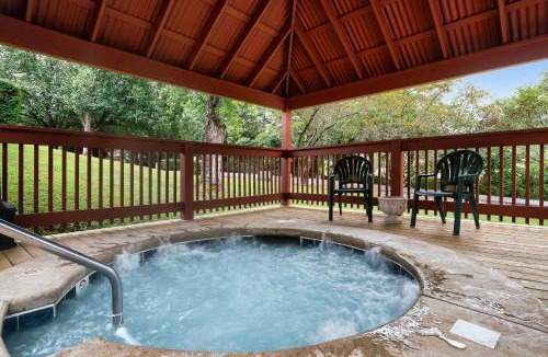 Pigeon Forge Resort | Mountain Meadows