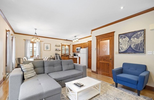 Mont-Tremblant House | Mountain Top Home- Minutes to Tremblant Village