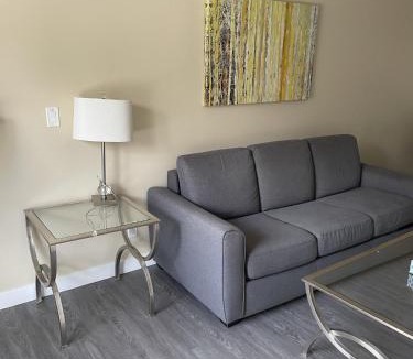 Harvie Heights Apartment | Mountain View Lodge 2 BDRM Townhouse
