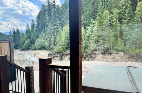Golden Cabin | Mountaineer Creekside Cabin - Private Hot Tub