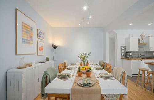 Greenfield Park House | Muray 4BR family home Private Garden 15 mins to Downtown