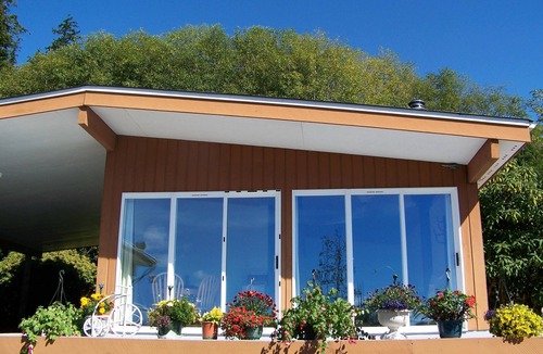 Malcolm Island House | Nature Seafront View