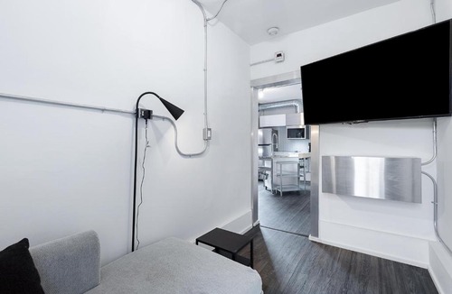 Lowertown Apartment | NEW 1BR In Downtown Ottawa