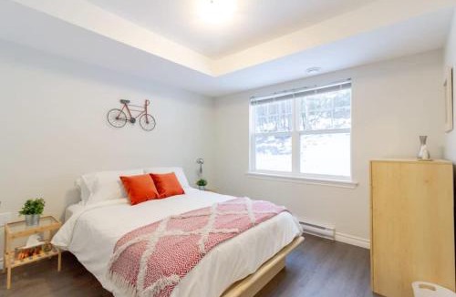 Saint John House | New 2BD Condo, UNB, Hospital, Golf, Patio Coffee
