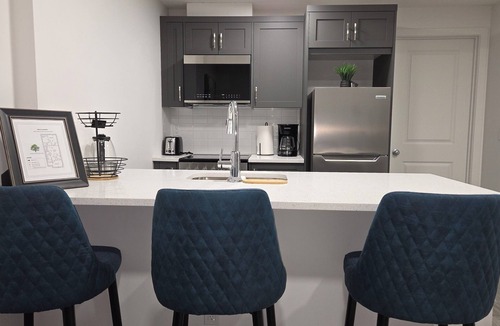 Southeast Calgary House | New Family Modern 2-Bedroom near Hospital, YMCA, Cineplex, Grocery Stores
