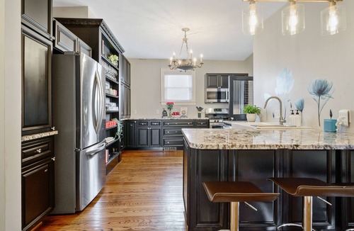 Southwest Raleigh House | NEW! Historic > Downtown > Artist Home > Unique
