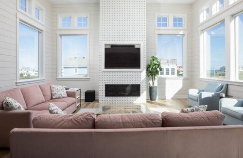 Ocean Hill House | *New Listing* Luxury Getaway with Ocean Views!