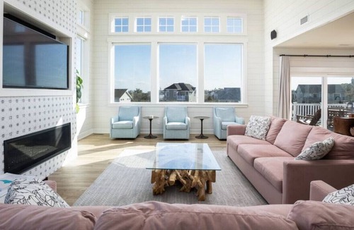 Ocean Hill House | *New Listing* Luxury Getaway with Ocean Views!