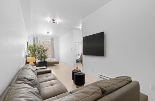 La Petite-Patrie Apartment | New Modern 2bdr Apartment in Little Italy Unit 202