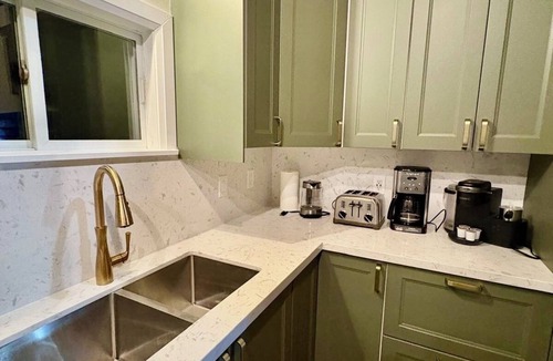 Northern Bruce Peninsula Cottage | Newly renovated Tobermory, Breathtaking Sunset