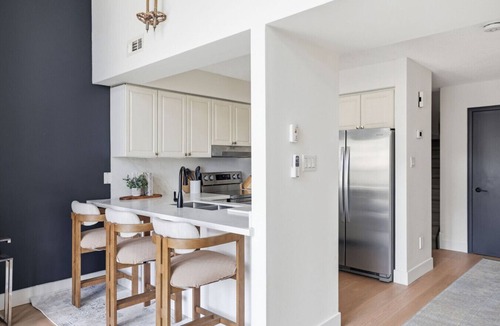 The Blue Mountains Condo | Newly Updated 2BDR Slopeside Condo at BM!