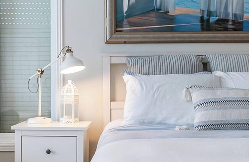 Wellington House | Newsroom Suites