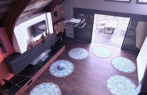 Chippawa Bed & Breakfast | Niagara Retreat Center by Taiji Qi Yoga