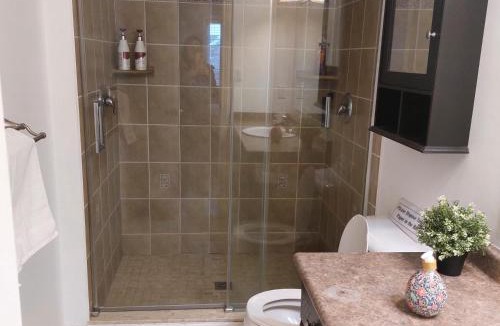 Guelph House | Nimo Homestay