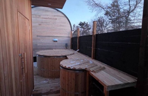 Saint Louis de Kent Cabin | Nordic Spa Retreat Chalet, king bed, luxury bath
