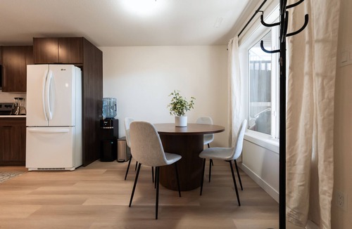 Lethbridge House | Nordic Suite W | Private, Fenced Yard, Outdoor Patio w/Fire-Table, A/C, Laundry