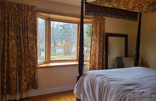 Halifax Apartment | Nostalgic Enchanting Home