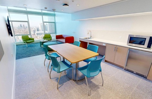 Harbord Village Hotel | Oak House Residence