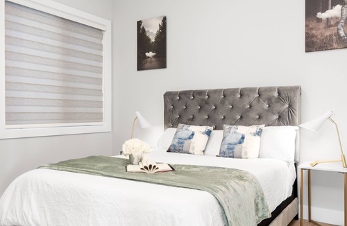 Toovey Heights House | Oasis view, Theatre, Firepit/BBQ , Family Friendly