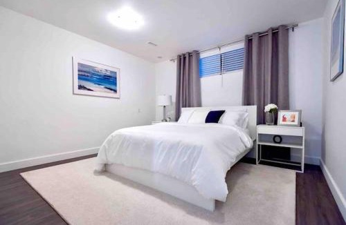 Victoria Apartment | OCEAN FRONT 2 BEDROOM SUITE with STUNNING VIEWS