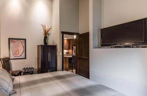 Regional District of Nanaimo Resort | Ocean Front Resort - 1 Bedroom Suite