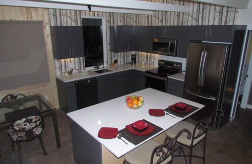 Summerville Centre Cottage | Ocean Surf Cottage at Summerville Beach