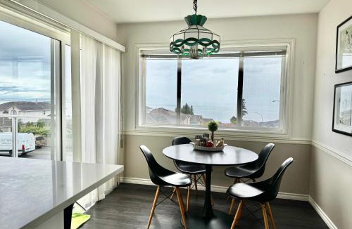 Regional District of Nanaimo Villa | Ocean View Home Nanaimo
