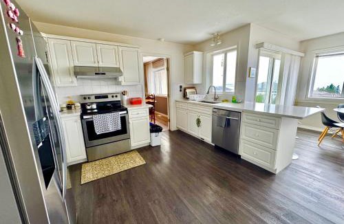 Regional District of Nanaimo Villa | Ocean View Home Nanaimo