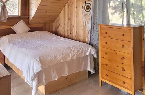 Sliammon Cabin | Ocean views 2-bedroom rustic cabin with soaker tub
