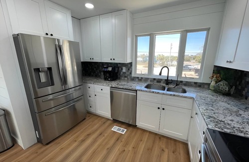 Inlet Harbour House | Oceanfront 6 bedroom dog friendly heated pool