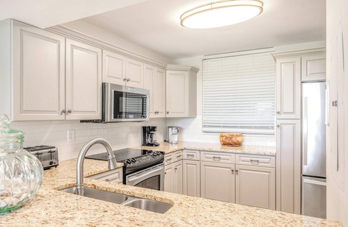 Saint Simons Island Condo | Oceanfront King & Prince Villa | Breathtaking Ocean Views | Access to Resort Amenities!