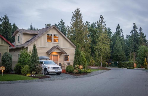 Regional District of Nanaimo Resort | Oceanside Village Resort
