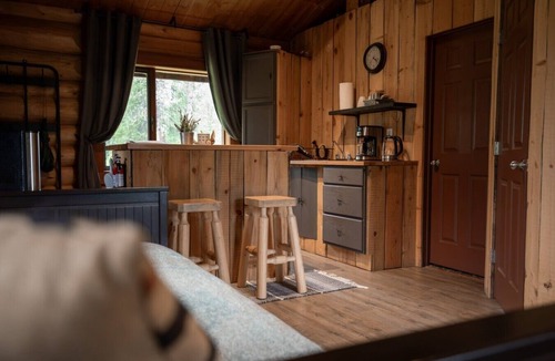 Division No. 11 Cabin | Off-Grid Wilderness Cabin with Mountain Views, Hot Tub, Sauna & Canoes