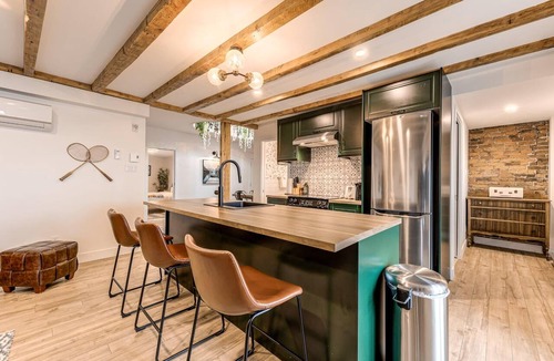 Old Quebec Apartment | Old Quebec Penthouse | River Views & Balcony