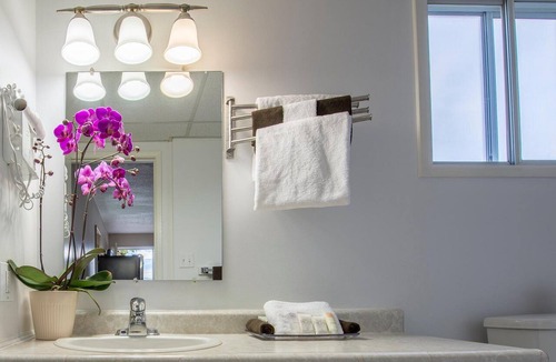 Oliver Hotel | Oliver Motel & Inn