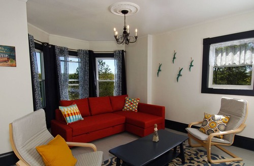 Milton Apartment | On The Mersey River