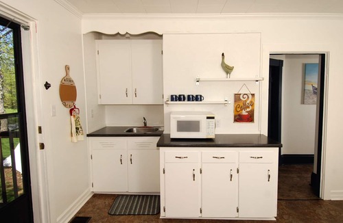 Milton Apartment | On The Mersey River