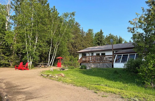 Unorganized Thunder Bay District Cottage | One Island Lake Camp