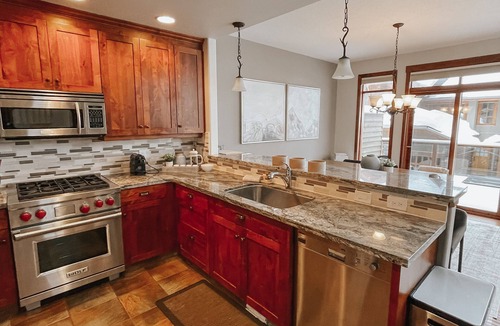 Sun Peaks Ski Chalet | One Woodhaven: A luxury 4 bedroom on the mountain