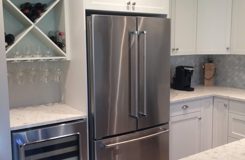 Osoyoos House | Osoyoos Beachside Cottage *Almost lakefront!* #83