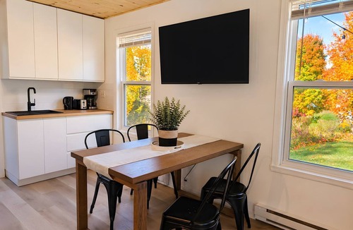 Saint-Tite-des-Caps Ski Chalet | Outdoor Getaway Mont-Ste-Anne and Massif