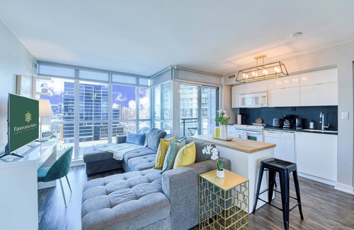CityPlace Hotel | Panorama Suites-Fort York