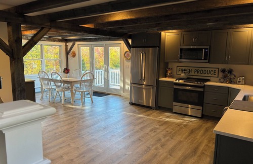 Center Ossipee House | Panoramic Mountain Views