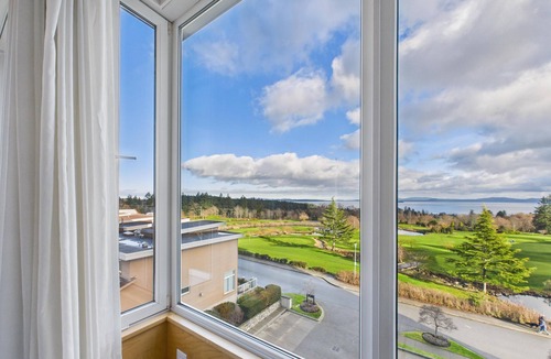 Cordova Bay Condo | Panoramic Ocean & Fairway Views at Sayward Hill